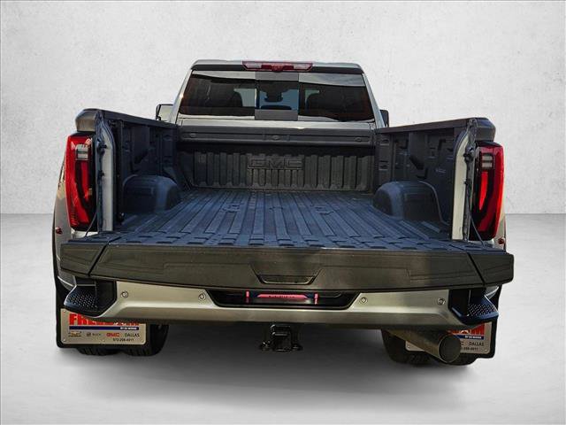 Used 2025 GMC Sierra 3500 Denali w/ Denali Reserve Package AWD/4WD image 10