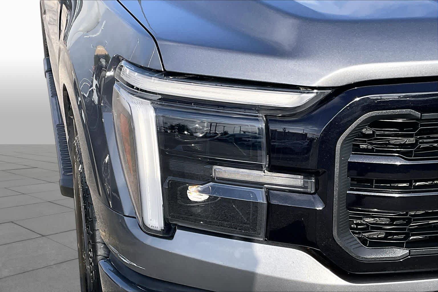Certified 2025 Ford F150 Lariat w/ Equipment Group 502A High AWD/4WD image 25