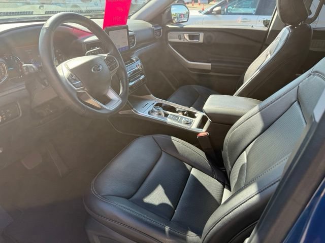 Certified 2023 Ford Explorer Limited AWD/4WD image 10
