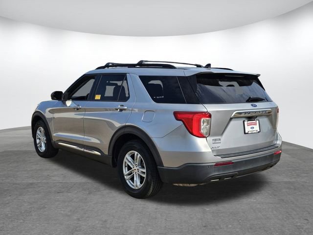 Certified 2021 Ford Explorer XLT image 2