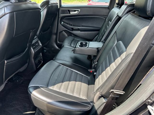 Certified 2018 Ford Edge SEL w/ Equipment Group 201A AWD/4WD image 13