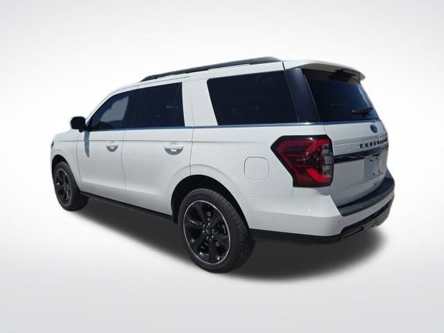 Certified 2023 Ford Expedition Limited RWD image 5