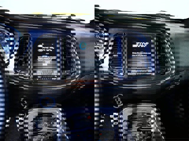 Used 2017 Dodge Challenger SXT Plus image 17