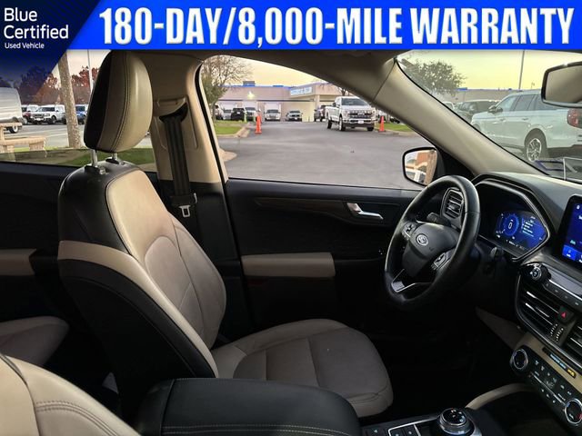 Certified 2020 Ford Escape Titanium w/ Titanium Premium Package 2.0 image 18