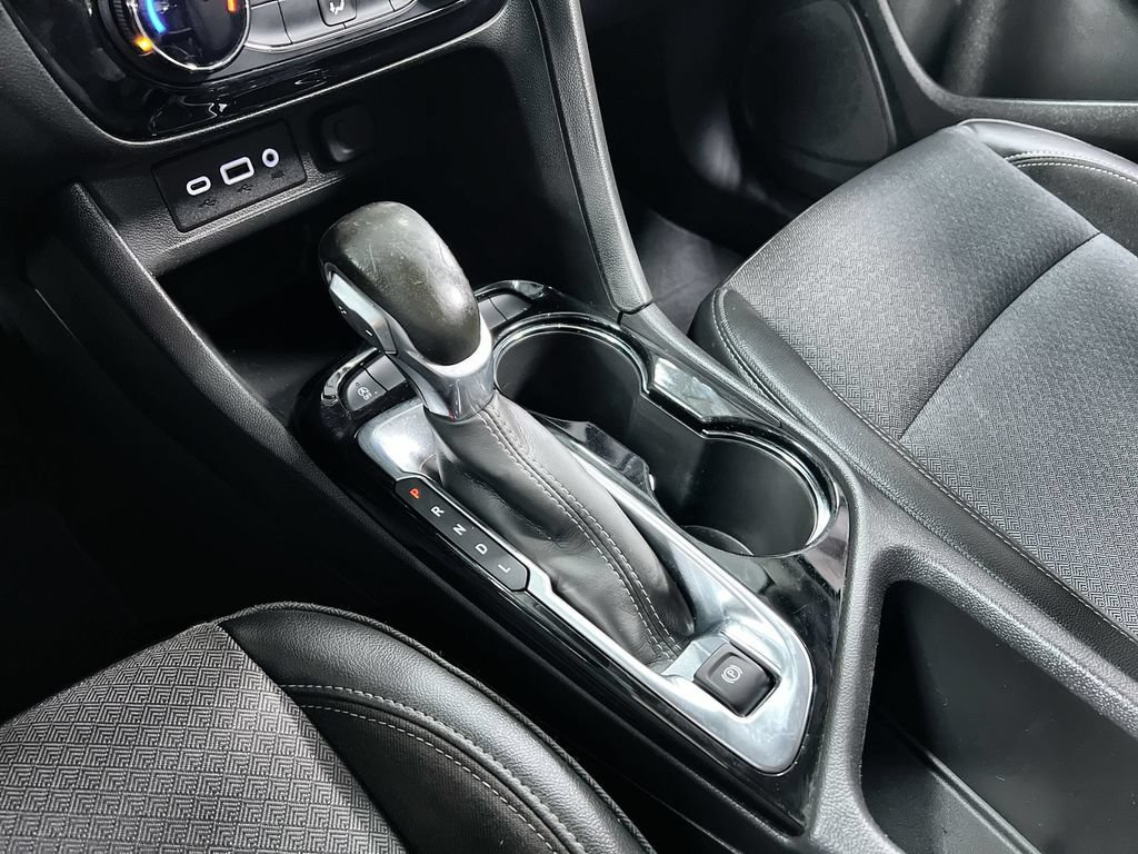 Used 2021 Buick Encore GX Preferred FWD image 34