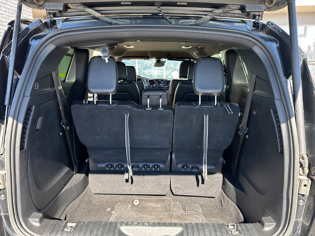 Used 2025 Chrysler Pacifica Select FWD image 21