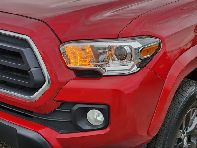 Used 2022 Toyota Tacoma SR5 image 9