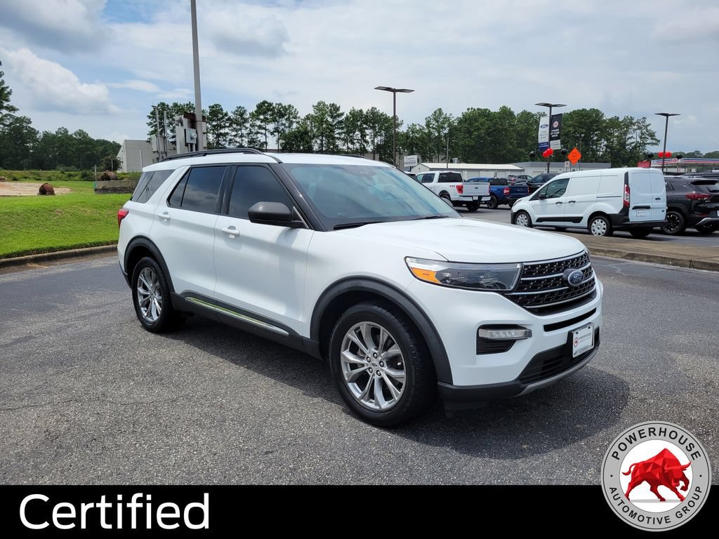 Certified 2021 Ford Explorer XLT w/ Equipment Group 202A RWD image 8