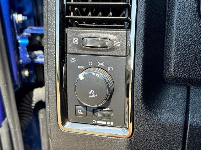 Used 2018 RAM 1500 Sport w/ Sport Premium Group AWD/4WD image 22
