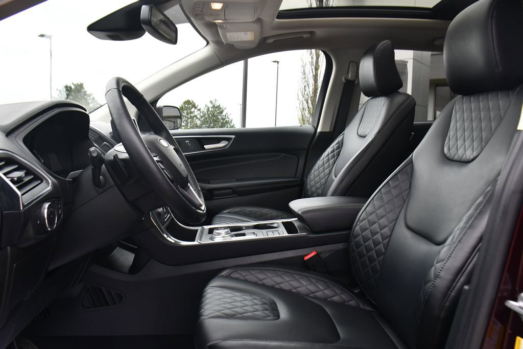 Certified 2023 Ford Edge Titanium w/ Class II Trailer Tow Package AWD/4WD image 12