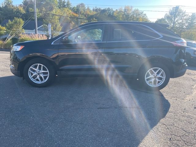 Certified 2022 Ford Edge SEL w/ Convenience Package image 2