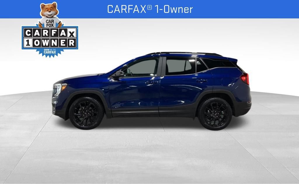 Used 2023 GMC Terrain SLE w/ Driver Convenience Package image 6