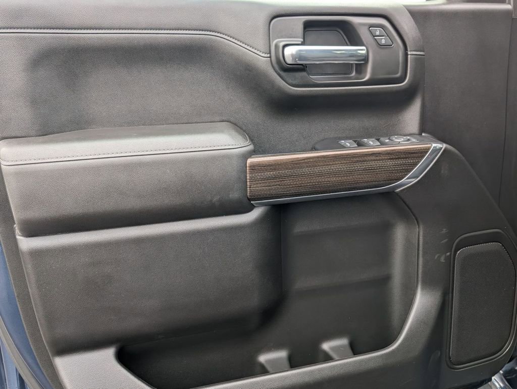 Used 2022 Chevrolet Silverado 1500 LT image 22