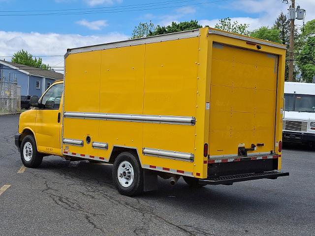 Used 2021 GMC Savana 3500 w/ Power Convenience Package RWD image 6