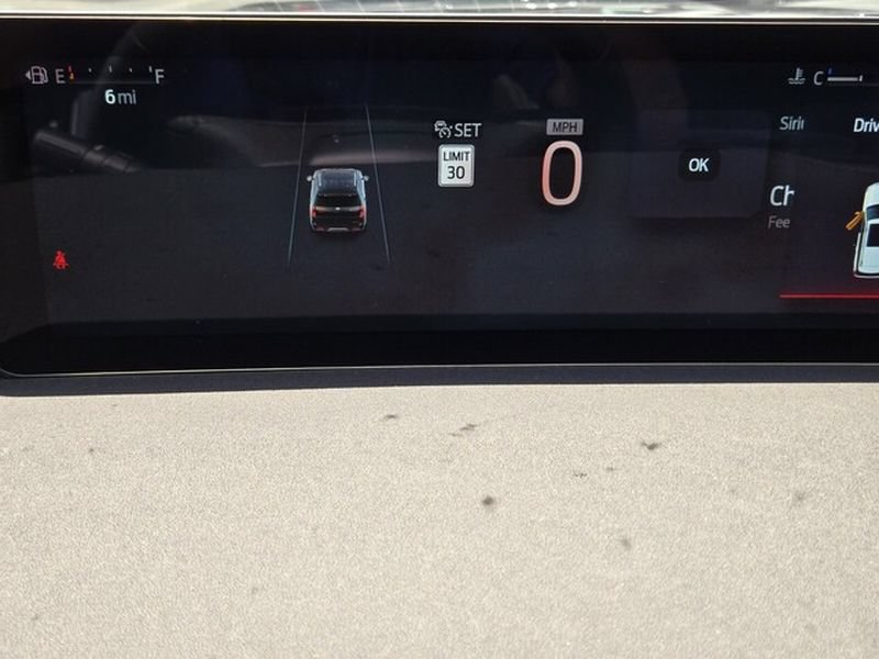 Certified 2025 Ford Expedition Tremor AWD/4WD image 30