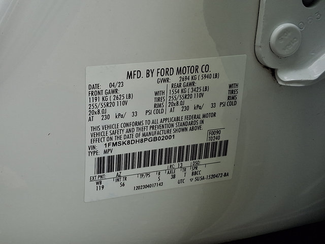 Certified 2023 Ford Explorer XLT w/ Equipment Group 202A AWD/4WD image 37