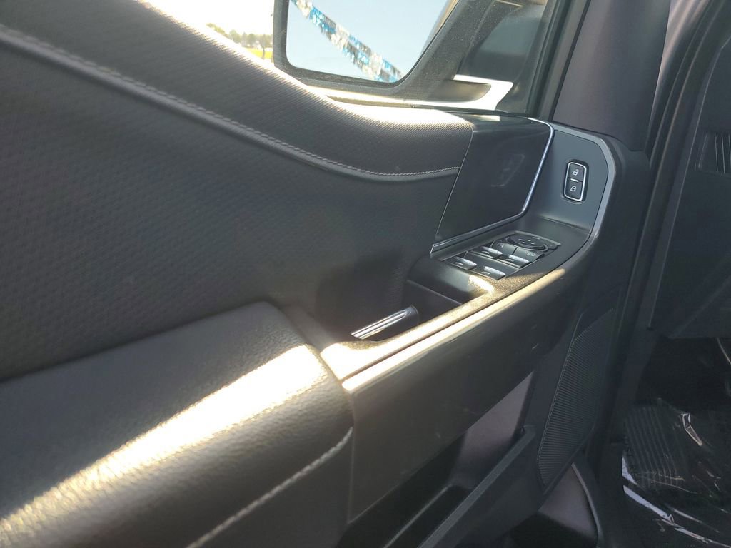 Certified 2022 Ford F150 XLT w/ Equipment Group 302A High image 7