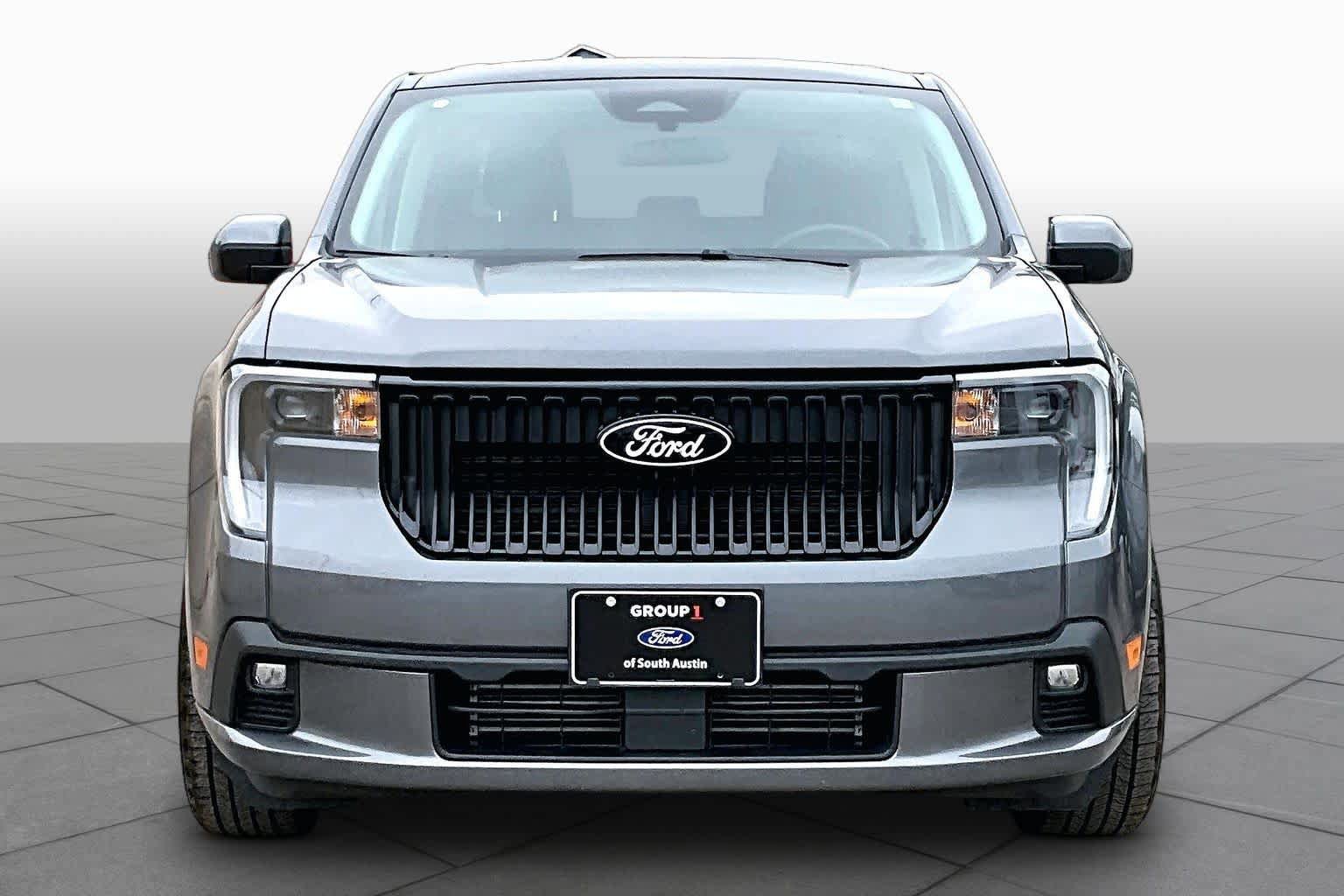Certified 2025 Ford Maverick Lobo AWD/4WD image 4