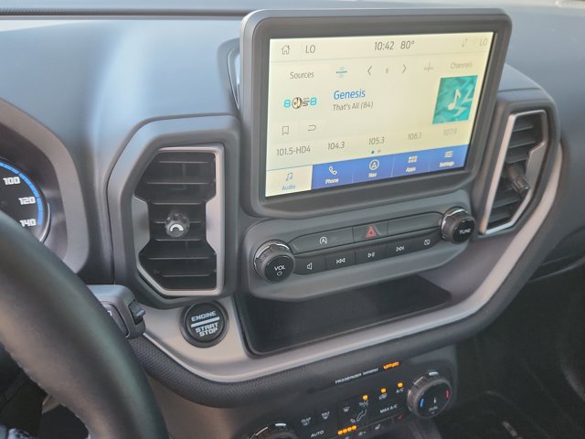 Certified 2024 Ford Bronco Sport Outer Banks w/ Tech Package AWD/4WD image 24