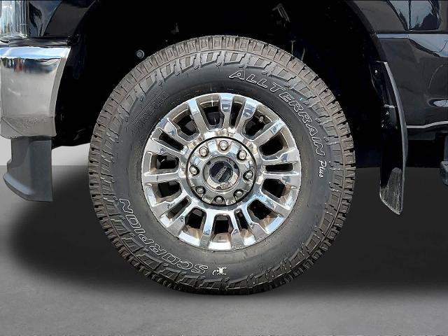 Certified 2020 Ford F250 XLT w/ XLT Premium Package AWD/4WD image 35