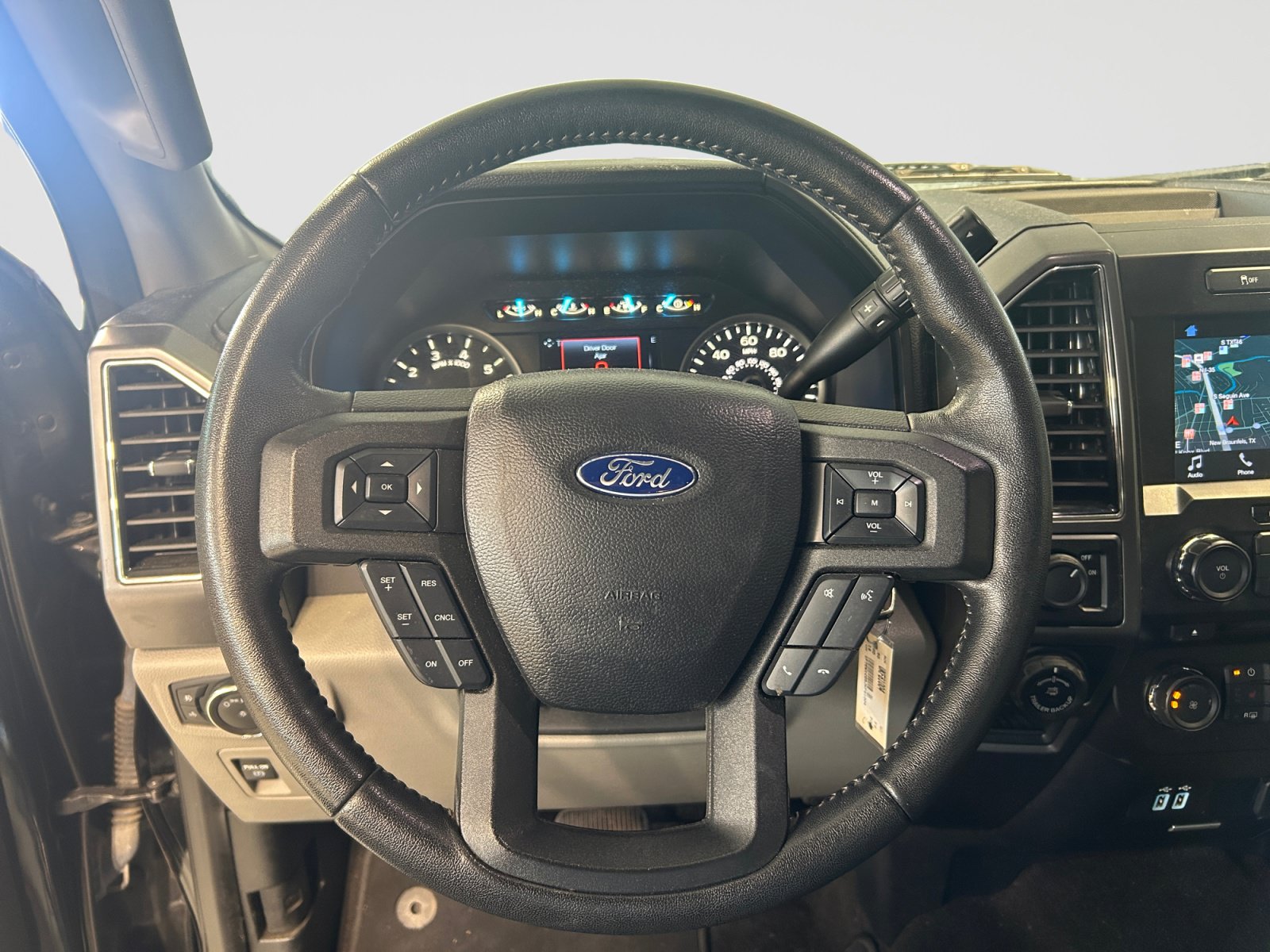 Certified 2018 Ford F150 XLT RWD image 10