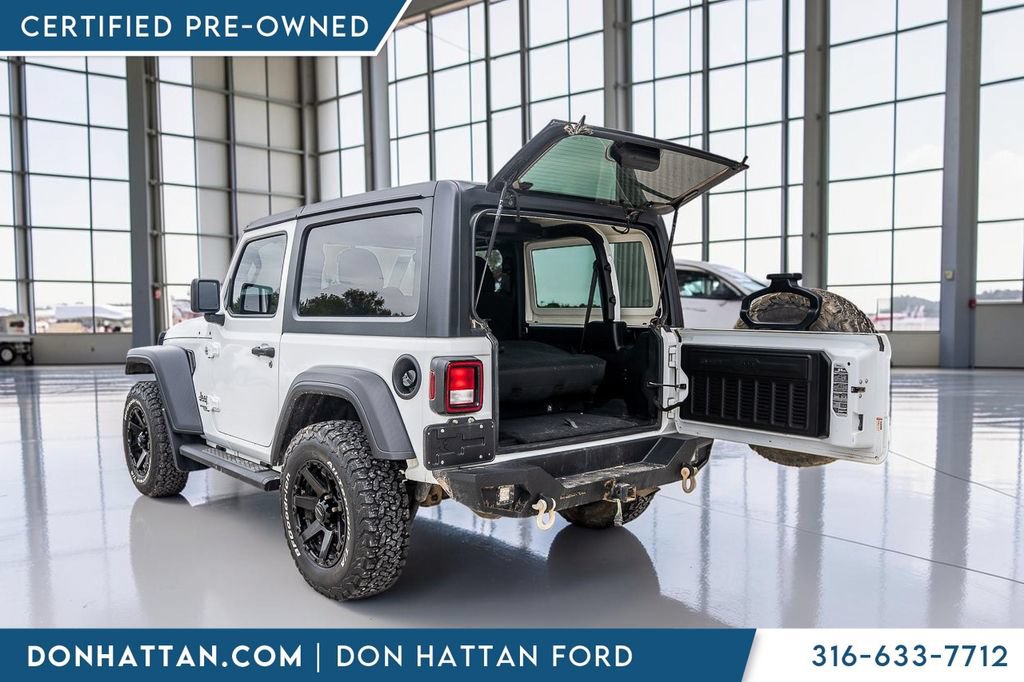 Used 2020 Jeep Wrangler Sport AWD/4WD image 28