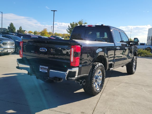 Certified 2025 Ford F250 Lariat w/ Lariat Ultimate Package AWD/4WD image 3