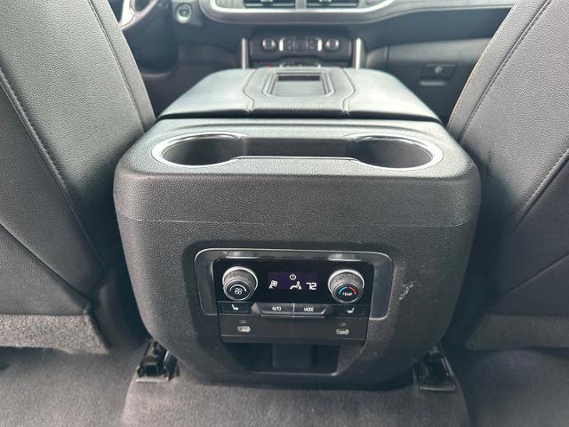 Used 2022 Chevrolet Suburban Premier AWD/4WD image 28
