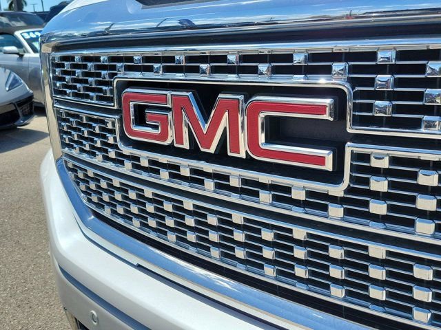 Used 2018 GMC Sierra 1500 Denali w/ Denali Ultimate Package AWD/4WD image 7