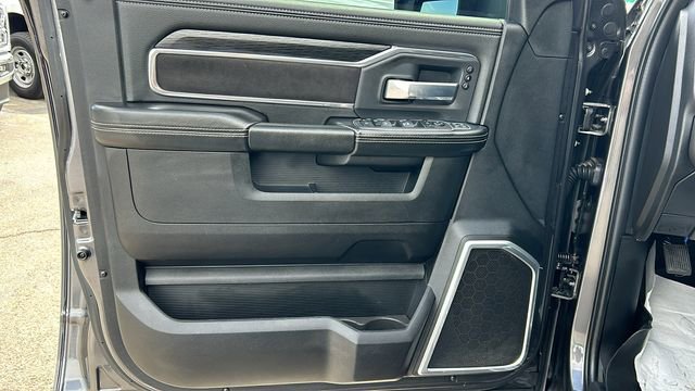 Used 2023 RAM 2500 Laramie w/ Night Edition AWD/4WD image 16