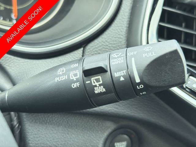 Used 2019 Jeep Cherokee Limited AWD/4WD image 25