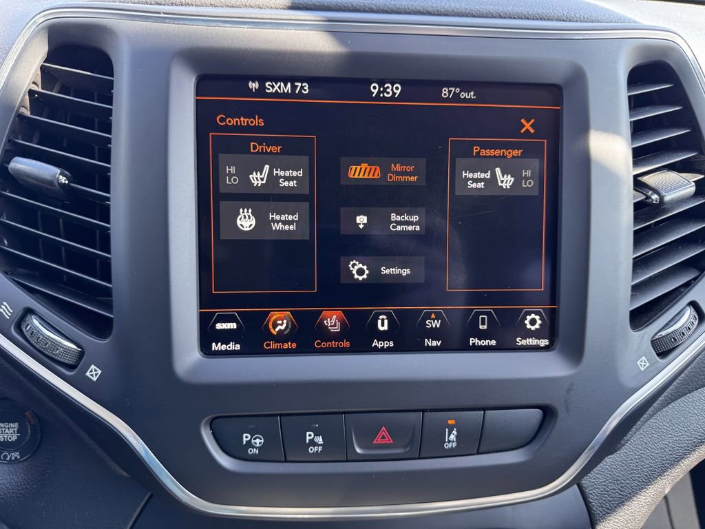 Used 2023 Jeep Cherokee Altitude Lux image 23