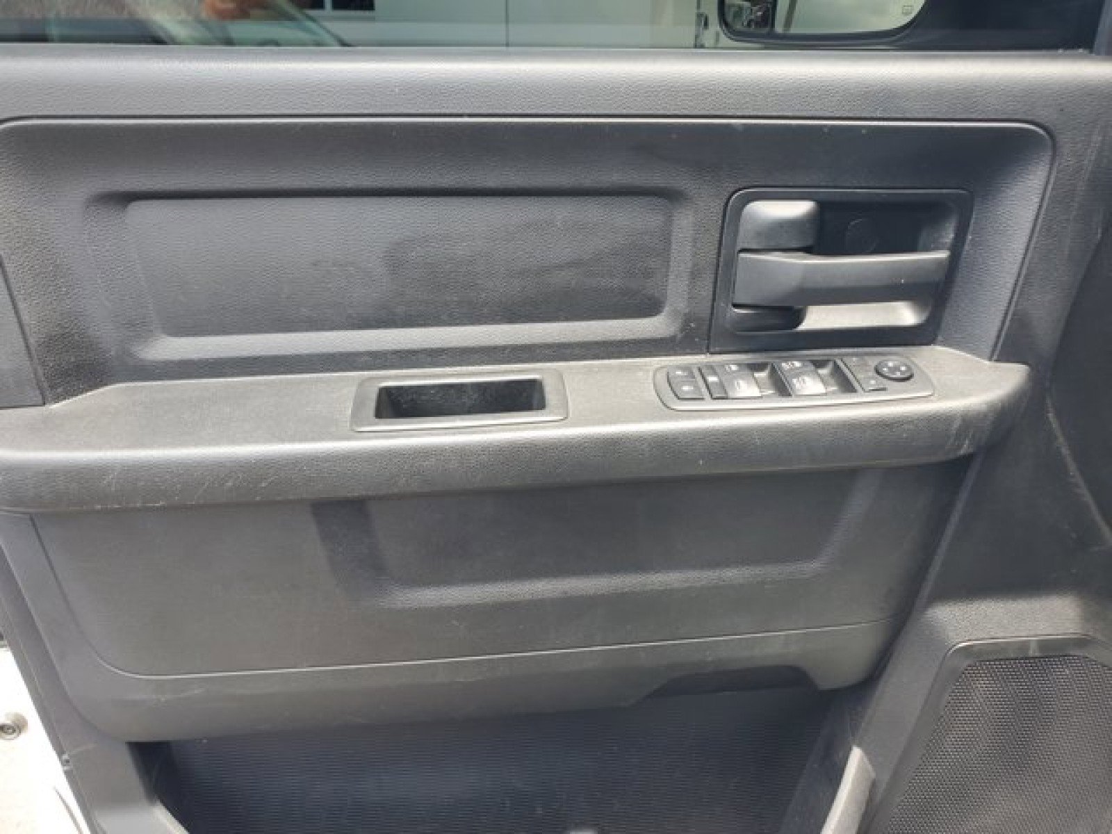 Used 2021 RAM 2500 Tradesman w/ Chrome Appearance Group AWD/4WD image 11