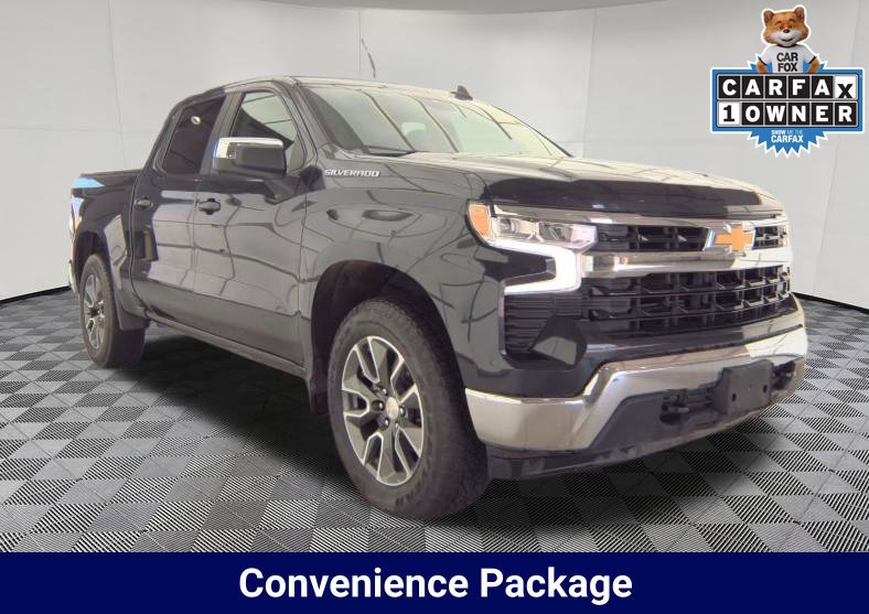 Used 2022 Chevrolet Silverado 1500 LT AWD/4WD image 2