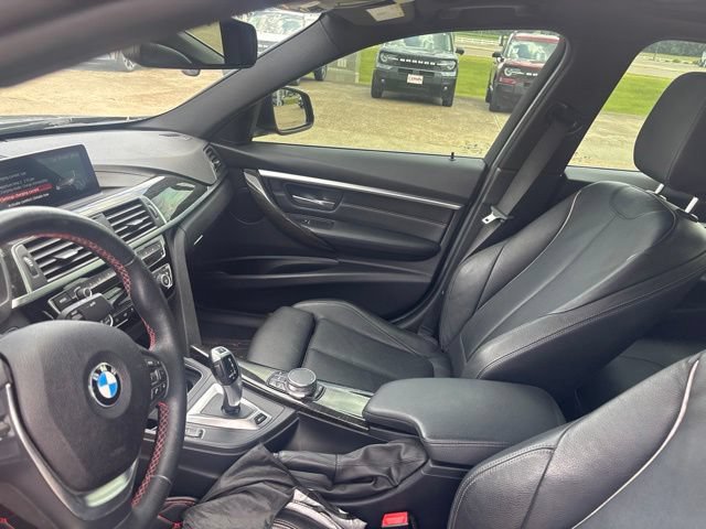Used 2018 BMW 330e RWD image 13