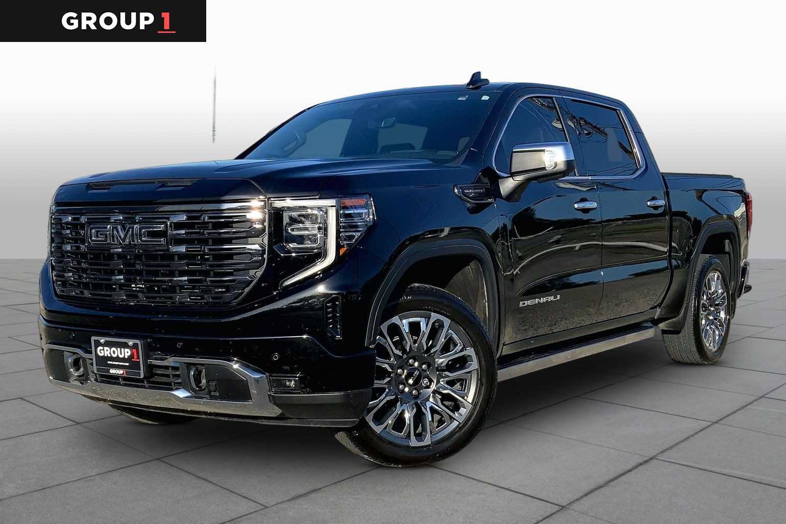 Used 2025 GMC Sierra 1500 Denali Ultimate AWD/4WD image 1