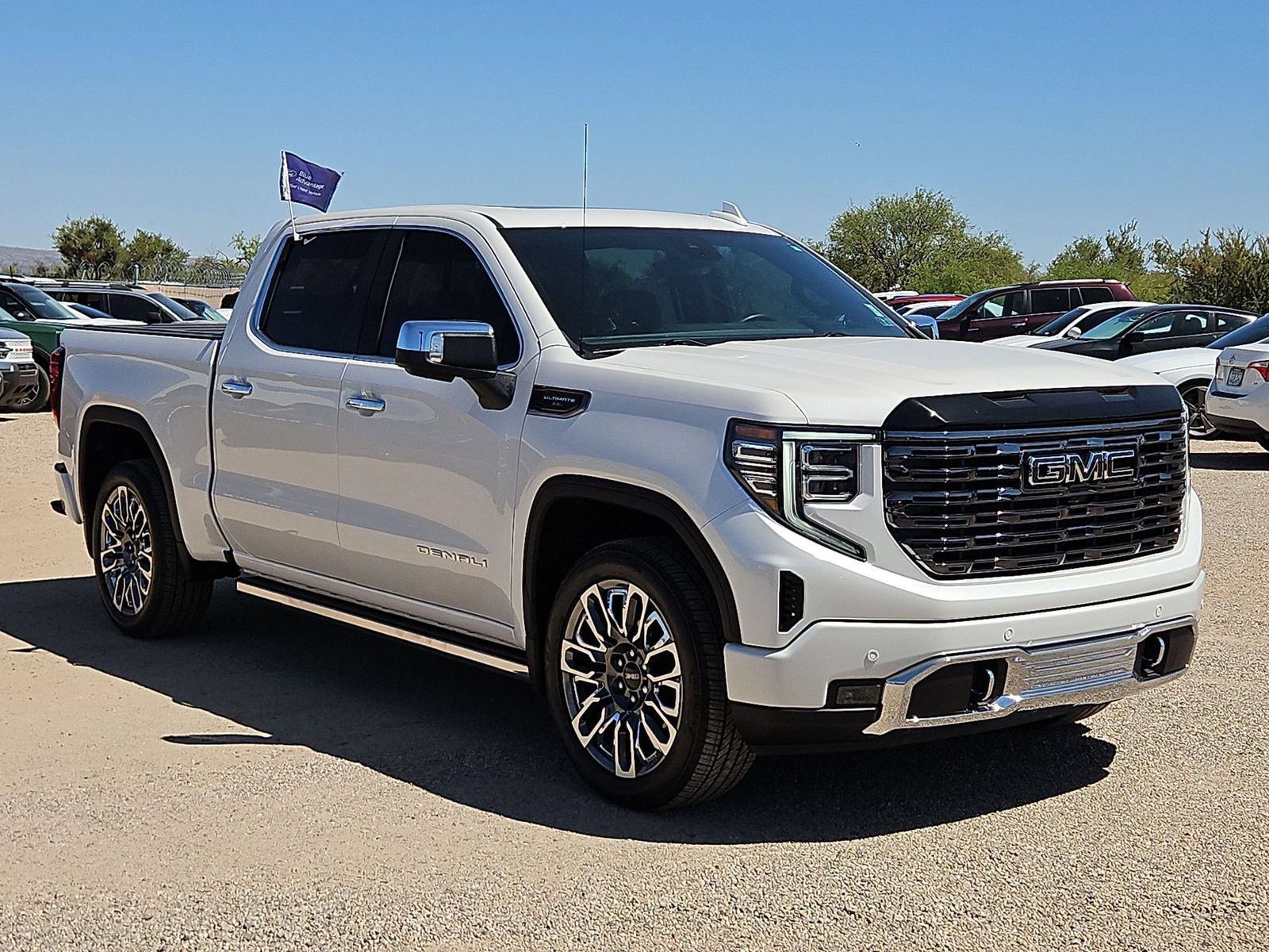 Used 2025 GMC Sierra 1500 Denali Ultimate AWD/4WD image 3