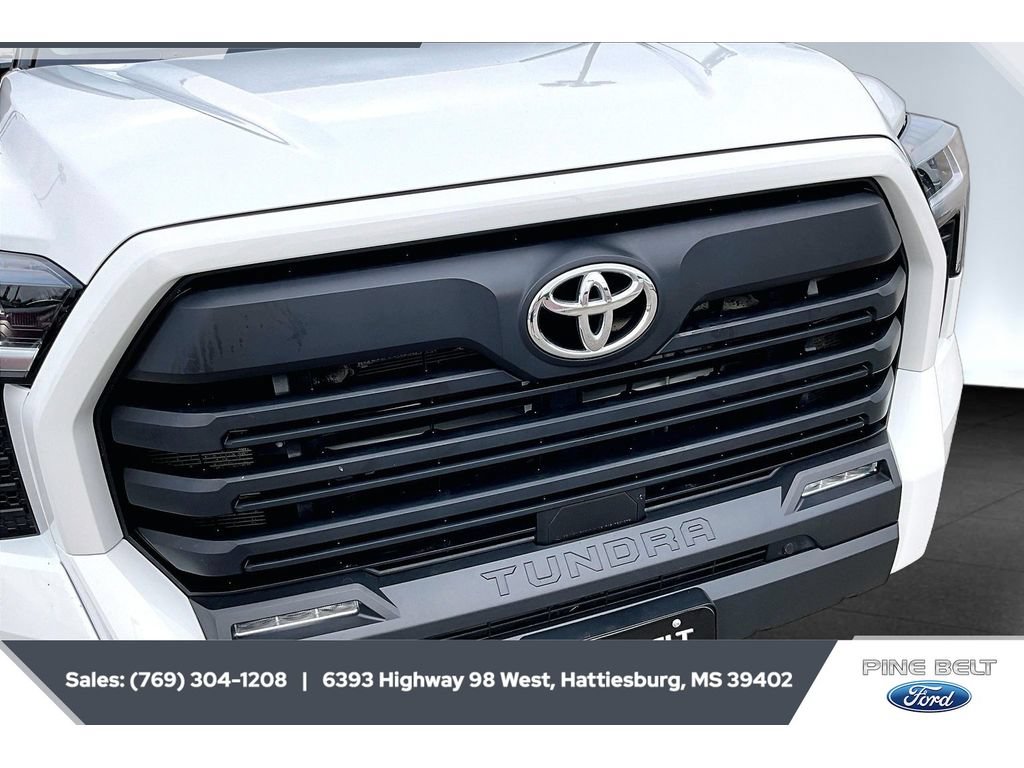 Used 2023 Toyota Tundra SR5 w/ SR5 Premium Package AWD/4WD image 22