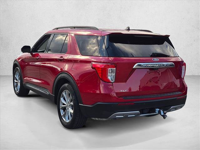 Certified 2021 Ford Explorer XLT w/ Equipment Group 202A RWD image 7