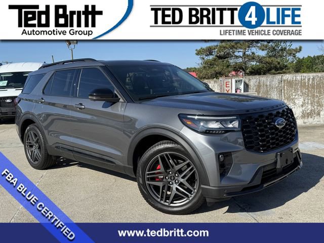 Certified 2025 Ford Explorer ST AWD/4WD image 1