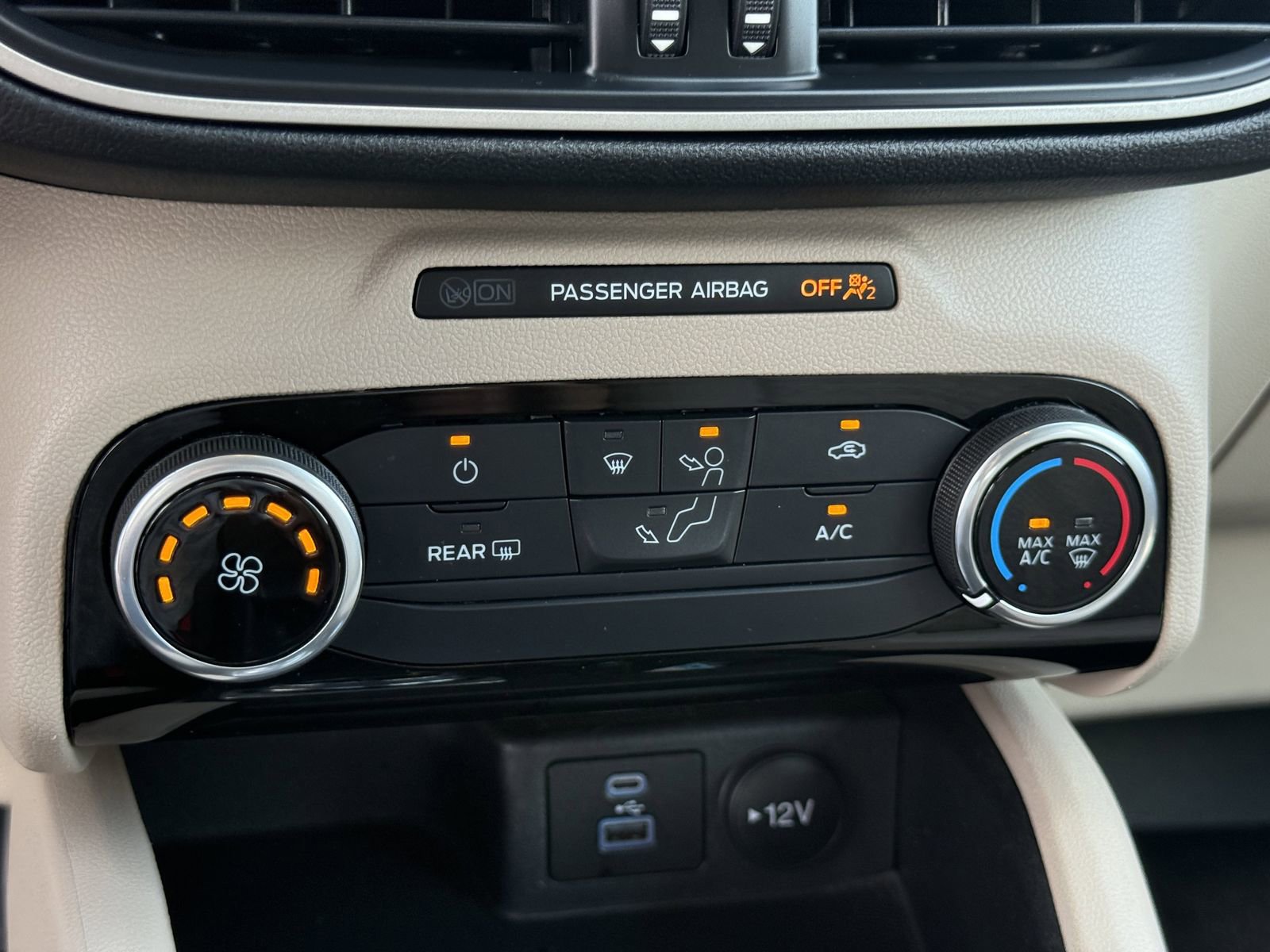 Certified 2022 Ford Escape SE FWD image 23