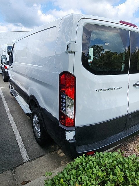 Certified 2025 Ford Transit 250 Low Roof w/ Exterior Upgrade Package RWD image 4