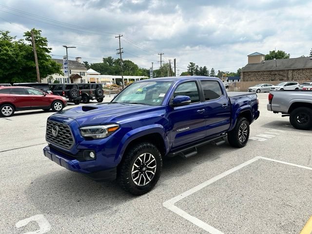 Used 2022 Toyota Tacoma TRD Sport AWD/4WD image 6