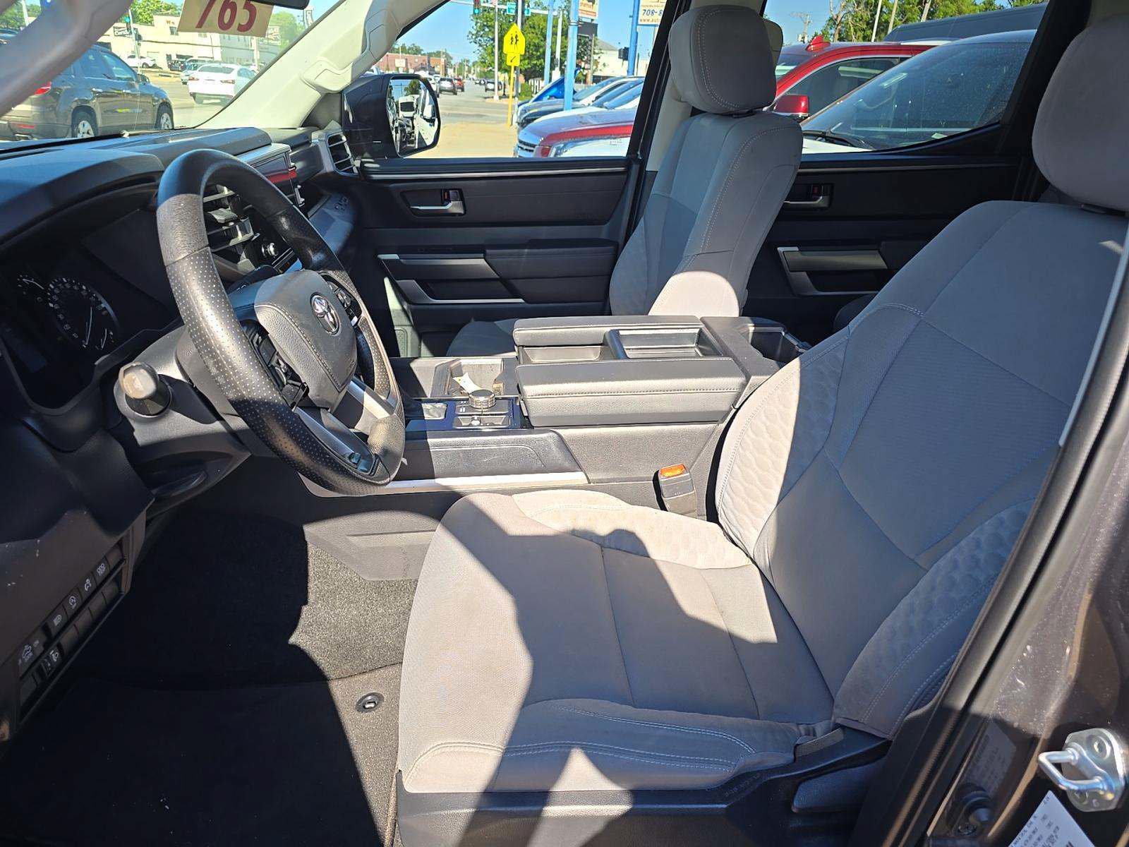 Used 2024 Toyota Tundra SR5 AWD/4WD image 31