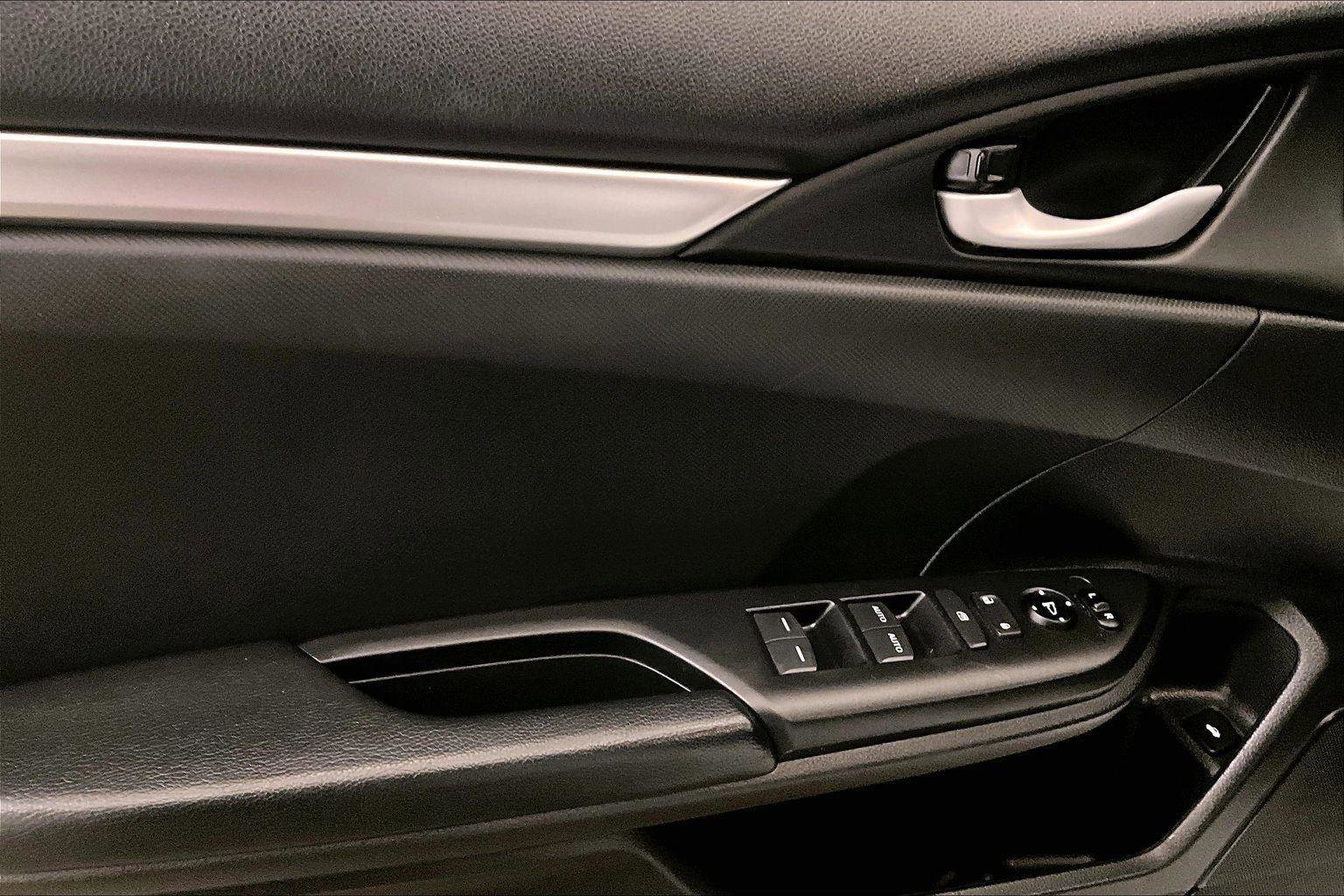 Used 2021 Honda Civic Sport image 22