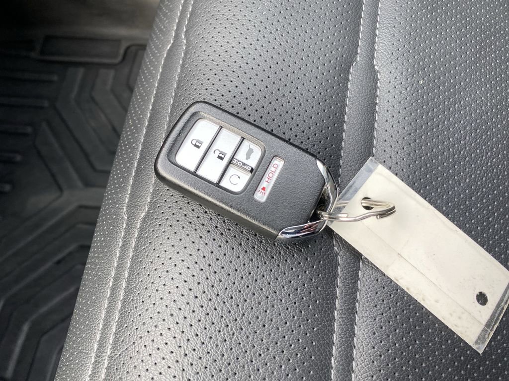 Used 2022 Honda CR-V Touring image 37