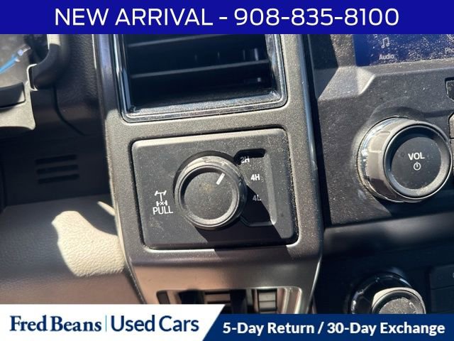 Certified 2022 Ford F350 XLT w/ Black Appearance Package AWD/4WD image 13