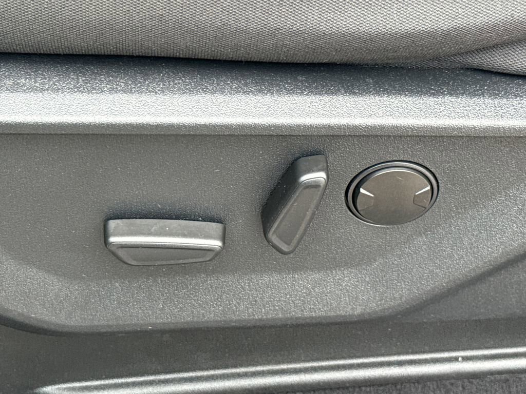 Certified 2023 Ford F150 XLT w/ Equipment Group 302A High image 27