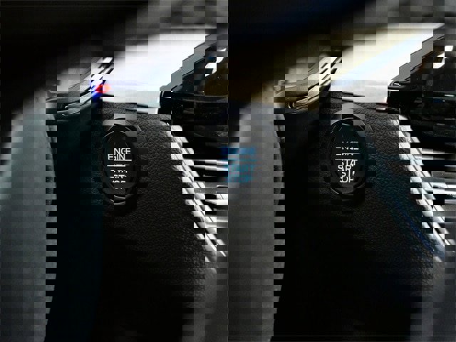 Certified 2021 Ford Escape Titanium w/ Titanium Elite Package image 22