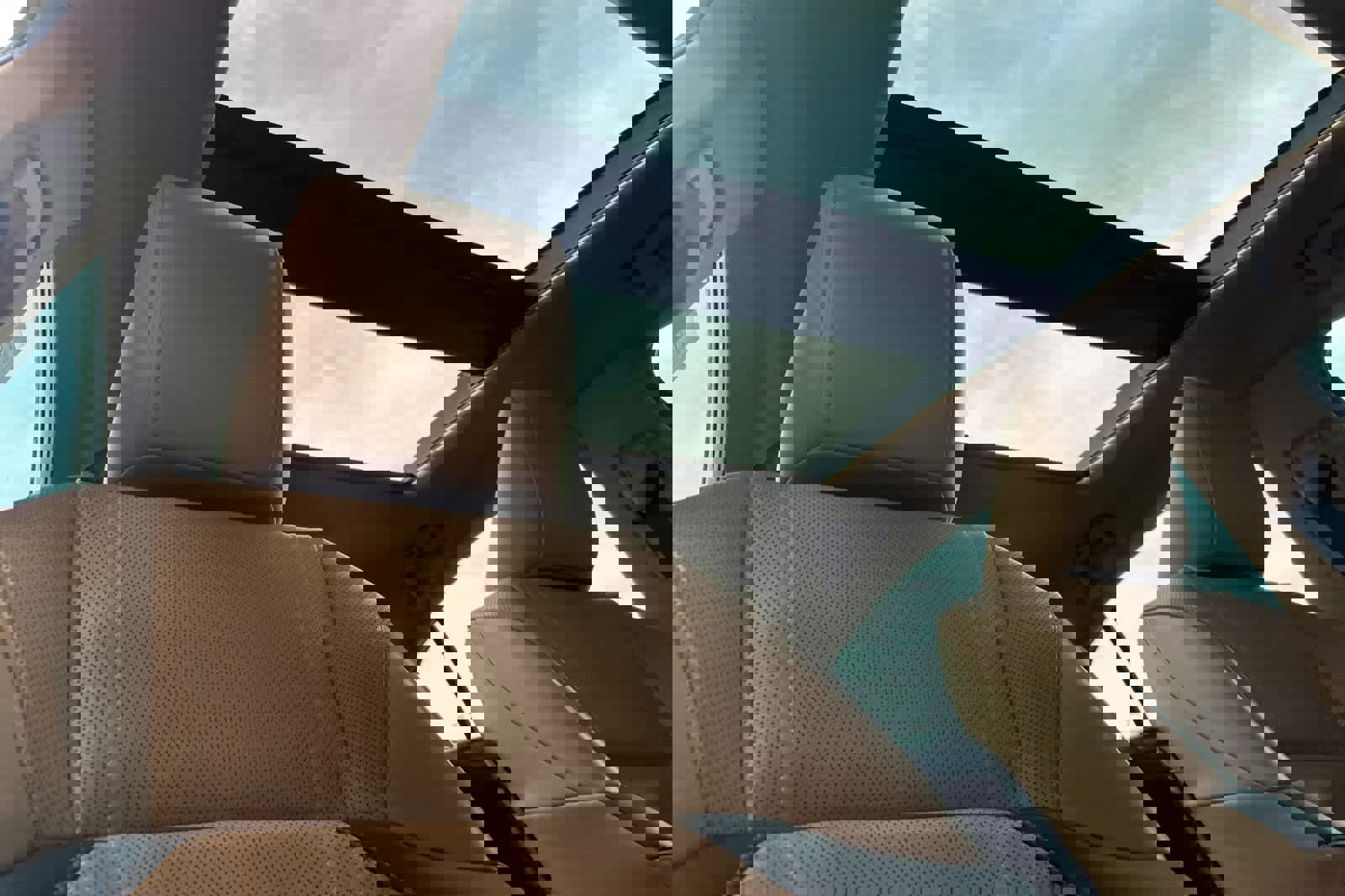 Used 2022 Lexus ES 350 w/ Accessory Package 2 image 16